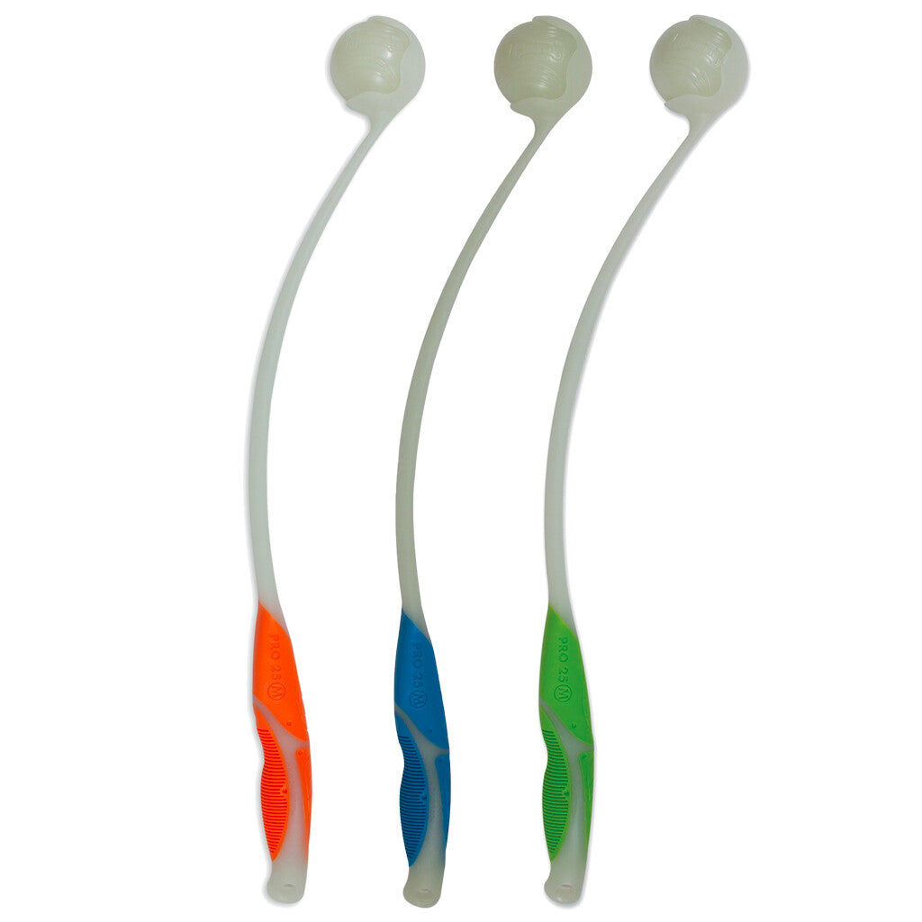 Chuckit! 18M Pro Max Glow Launcher